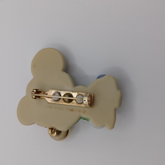 Hallmark Mouse with Bell Brooch - Picture 2 of 4